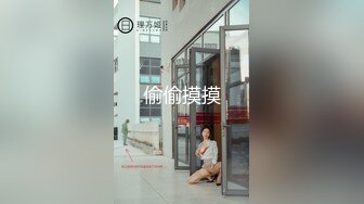 相貌清纯可人完全看不出已为人母的美少妇，带指套自慰抠穴特写私处十分粉嫩