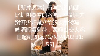 商城跟随抄底几个漂亮少妇 黄色连衣裙大姐没想到还穿着透明骚内丁 奶子也大