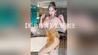 酒窝甜美小姐姐！情趣装化身小护士！掏出柔软大奶子，脱下内裤假屌插穴，多毛骚逼性欲很强