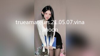 《最新众筹热门精品》天然巨乳，高颜值白皙，人气巨乳名模【黎菲兒-最辣巨乳水电工，脱衣露奶的诱惑】