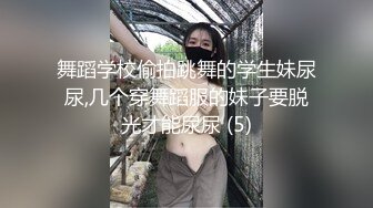 丝袜高跟制服情趣小妹精彩大秀，跟狼友互动撩骚听制服玩弄骚穴，道具抽插浪叫呻吟不止，眼神迷离精彩又刺激