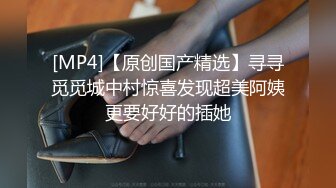 万人求购P站女族性爱专家 极品反差骚妻【静芸】解锁私拍，灵活长舌性感少妇的顶级口交侍奉，啪啪啪全自动榨精机 (2)