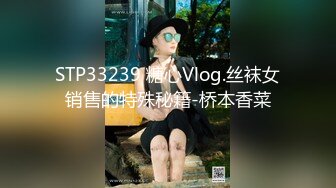 李总探花红灯区操骚熟女，带到小房间开操，揉揉身材口硬正入，操的啪啪直响，无套还要2000块