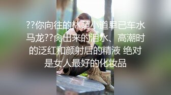 两个退伍爷们嗨操小奶狗,粗口爷们嗓音听着好上头,两个逼都用大屌堵住操逼嘠嘠猛,混合精液直接颜射